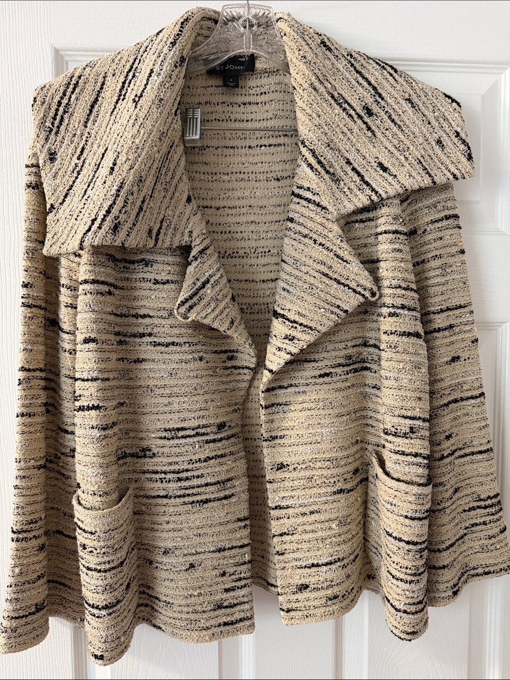St. John Cream & Black Bouclé Open-Front Cardigan Jacket